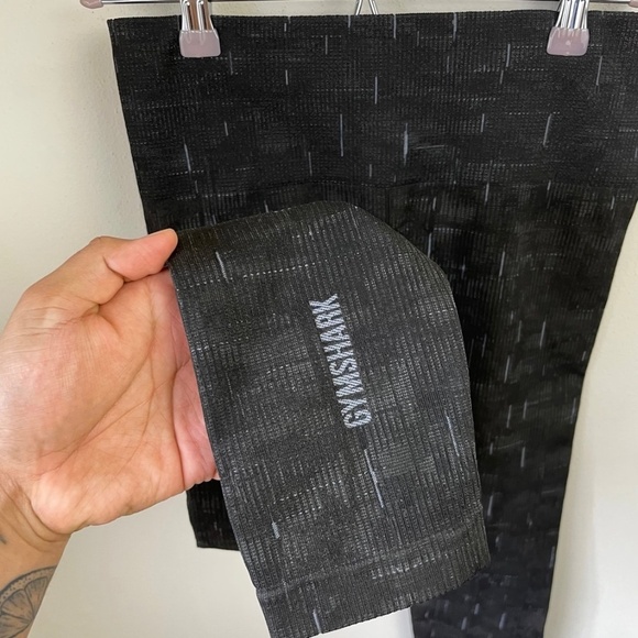 Gymshark Seamless Illumination Leggings - Picture 6 of 8